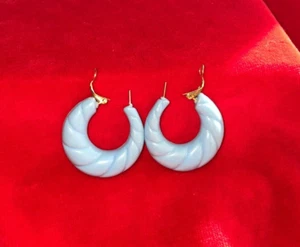 Vintage Baby Blue Round Pierced Earrings - Picture 1 of 7