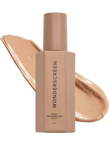 DIME Beauty Tinted Glow Wonderscreen LSF 30, mineralischer Sonnenschutz für Gesicht mit 19% - Bild 1 von 7