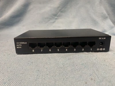 Unbranded 8 port 10/100 Fast Internet switch- Used. Power supply included. - Image 1 of 4