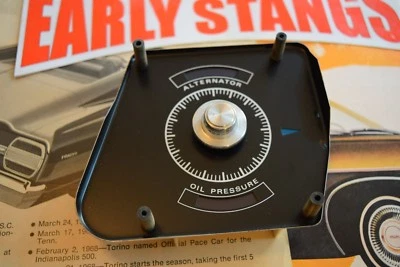 Ford Torino Fairlane Ranchero 1968 alternador luces de advertencia de presión de aceite Foto 1 de 4