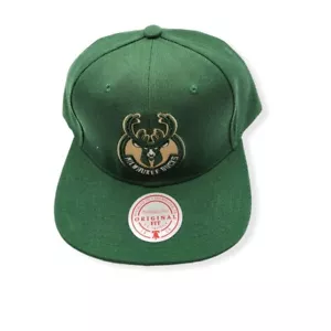 Mitchell & Ness Milwaukee Bucks Core Basic Green Adjustable Snapback Hat Cap - Picture 1 of 6