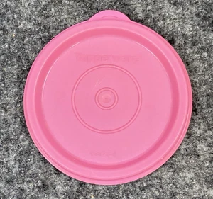 Tupperware Replacement Lid  5297 Pink Round Seal Lid  (2 3/4") - Picture 1 of 3