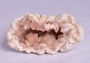 PINK AMETHYST CLUSTER GEODE M97 - Foto 1 di 6
