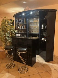 Elegante Hausbar, großes Staupotenzial & 2 Hocker, beleuchtet,sehr guter Zustand - Bild 1 von 7