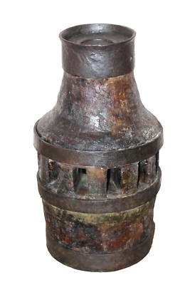 Ancien moyeu de roue de charette en bois vernis pour pied de lampe. H: 38 cm - Photo 1/4