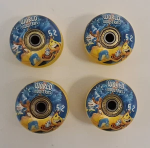 4 X Vintage 90s WORLD INDUSTRIES Skateboard WET WILLY wheels NEW 5.1cm - Picture 1 of 6