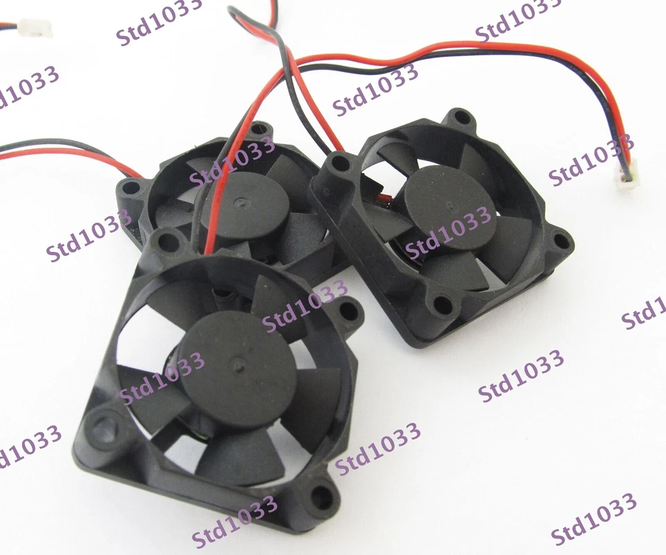Brushless DC Cooling Fan 35x35x10mm 3510 5V 0.23A 5blades 10x 2pin 2.0 Connector - Image 1 of 1