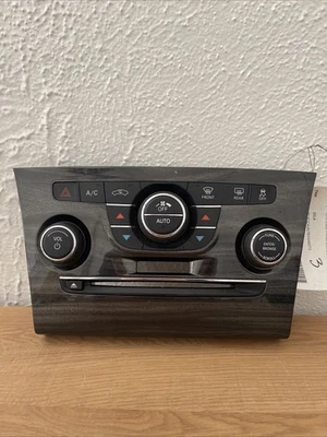 Chrysler 300 2015-2016 calefacción aire acondicionado temperatura control climático P5PR121XMAA Foto 1 de 4