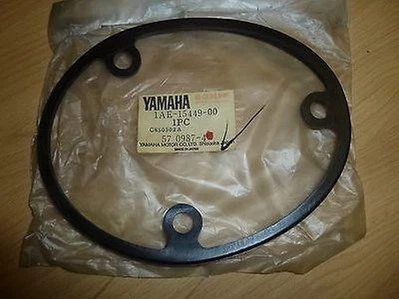 Anello Guarnizione per Coperchio Del Motore Ammortizzatore Gomma Adatto A Yamaha - Immagine 1 di 2