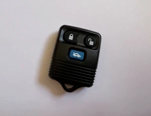 Ford Transit 2000-2006 3 botones control remoto externo - Imagen 1 de 2