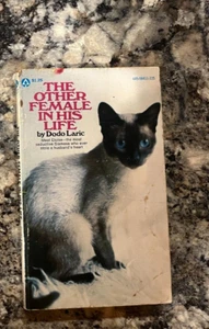 PB - L'altra donna nella sua vita, Eloise gatto siamese di Dodo Laric - 1975 1 ° - Foto 1 di 1
