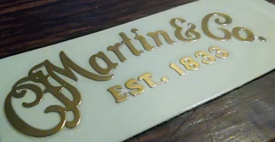 MARTIN HEADSTOCK METALLIC STICKER LOGO STICKER METALLIQUE TETE DE GUITARE MARTIN