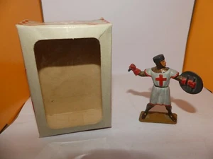FIGURINE STARLUX MOYEN AGE CROISE AVEC HACHE D'ARMES  6034 + BOITE (CASSE) - Imagen 1 de 5