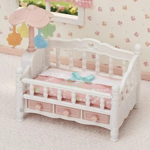 Cuna de bebé Sylvanian Families Calico Critters Merry - Imagen 1 de 6
