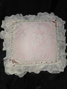 Vintage Handarbeit Spitzenband Kissen - Bild 1 von 14