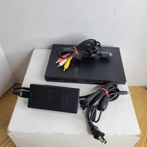 Consola Sony PlayStation 2 Slim y cables funciona negra - Imagen 1 de 9