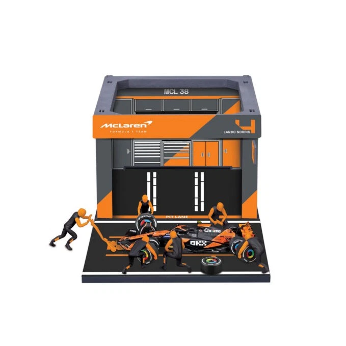 McLAREN PIT STOP F1 Diorama Auto NORRIS MCL38 Cambio Gomme Scala 1/43 Bburago