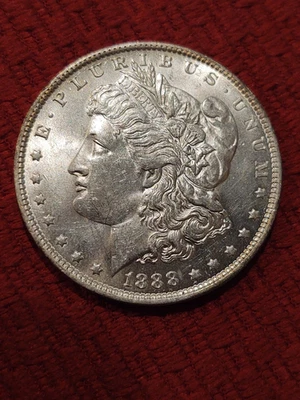 Dólar de plata Morgan 1888-O sin circular explosión blanco y desconocido VAM Foto 1 de 4