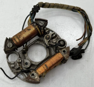 GENUINE BOSCH 1 217 032 113 STATOR ARMATURE PLATE VINTAGE TWIN CYL ENGINE USED - Image 1 of 4