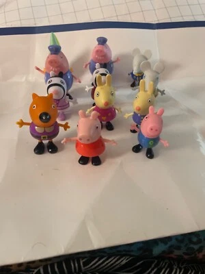 Peppa Pig Figures - Image 1 of 4