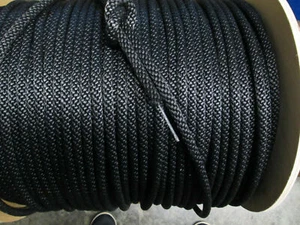 5/16 " FLAGPOLE HALYARD ROPE 2400 LB BLACK POLYESTER WIRE CORE MADE IN USA - Picture 1 of 2