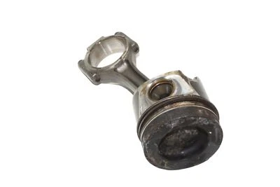 AUDI A4 8K2, B8 Piston 2.00 Diesel 125kw 2008 22908175 — 第 1/3 张图片