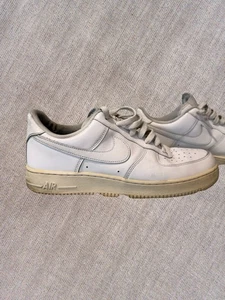 Nike Vintage Airforce 1’s White - Size 11.5 - Picture 1 of 11