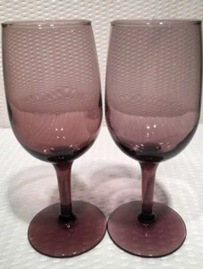 Lot Of 2 ~ 6” Amethyst / Purple Blown Glass Wine Goblet ~ Excellent Condition - Picture 1 of 4