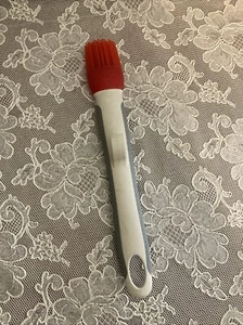 Pampered Chef Silicone Basting Brush 1755 Grill BBQ Sauce Bowl Rest Hook - Picture 1 of 6