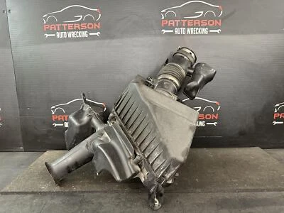 09-11 BUICK ENCLAVE AIR INTAKE CLEANER FILTER BOX WITH TUBES & METER 3.6 - Изображение 1 из 4