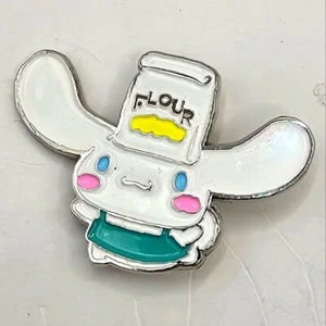 Lootcrate Exclusive 2019 Sanrio Cinnamoroll Lapel Pin Hello Kitty Sweet Treats - Picture 1 of 4