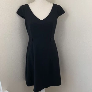 Evan Picone Damengröße 6 kleines schwarzes Kleid LBD kurzer V-Ausschnitt - Bild 1 von 8