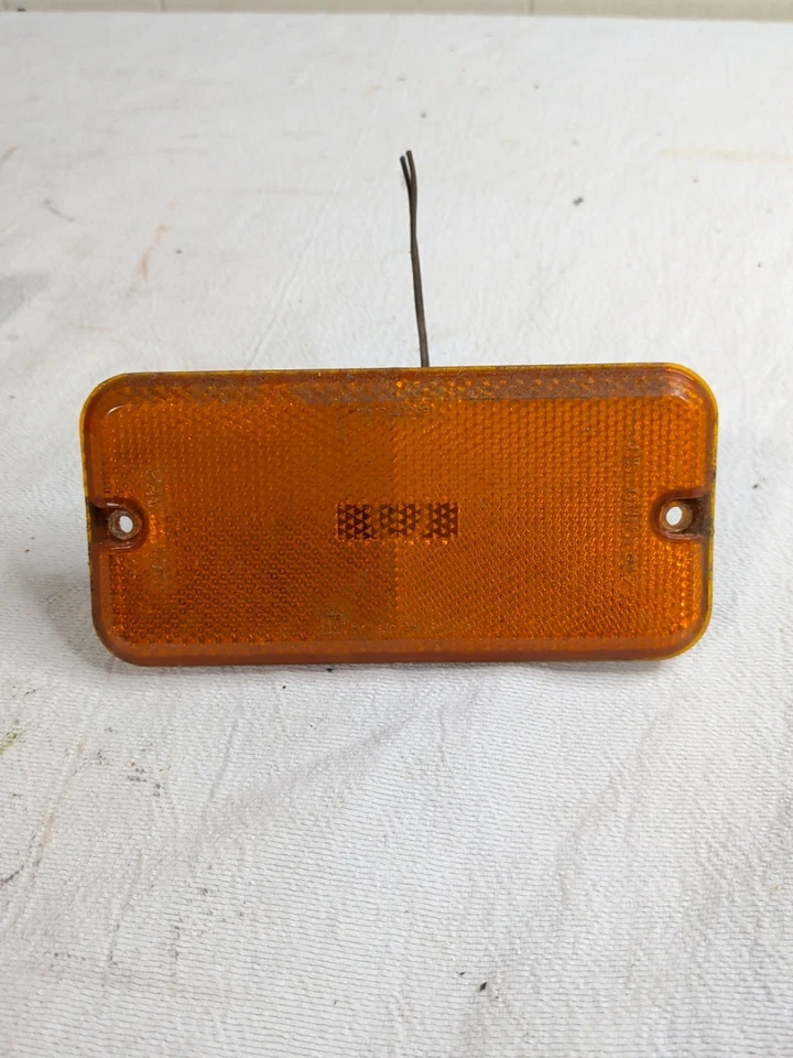 1968-1984 Chevrolet GMC Truck G10 G20 G30 Van Front Amber Side Marker Right  - Image 1 of 3