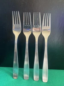 4 Vintage WMF LINE Cromargan Stainless 18/10 Korea Dinner Forks - Picture 1 of 23