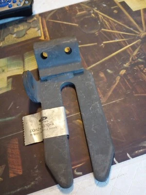 Nuevo de Lote Original Ford Transmisión Cambio Control Varilla Delantera a Brazo de Manivela C600 C900 Genuino Foto 1 de 4