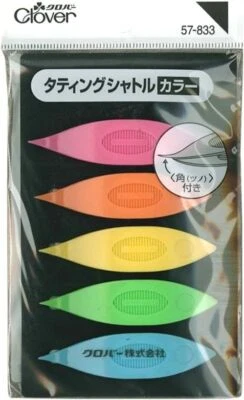 Clover Tatting Shuttle / color CL57-833 - Image 1 of 2