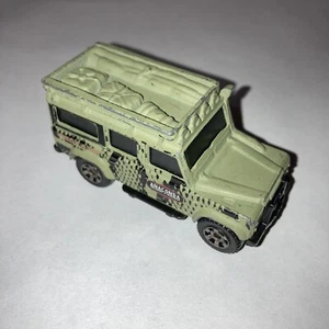 MATCHBOX 1:64 JUNGLE EXPLORERS LAND ROVER DEFENDER Loose - Picture 1 of 5