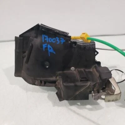 Actuador de cerradura de puerta delantera derecha pasajero 528I 2000 Foto 1 de 4