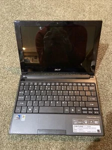 Acer AspireOne D255-2331 Laptop Intel Atom UNTESTED - Picture 1 of 6