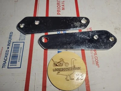 Soportes de montaje de clavija Harley Davidson Dyna Forward Highway izquierda derecha cromados FXD OE Foto 1 de 4