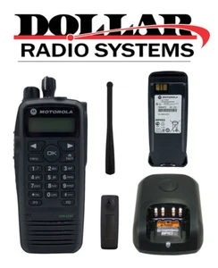 Radio digital/analógica de dos vías Motorola XPR6500 UHF 403-470Mhz 4W AAH55QDH9JA1AN - Imagen 1 de 1