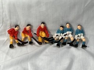 Toppers para pasteles de jugadores de hockey de colección años 70 80 2 equipos rojo azul ¡Envío rápido gratuito! - Imagen 1 de 9