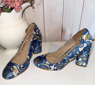 Tory Burch Elizabeth Metallic Floral Brocade Pumps – Size 5 - Image 1 of 4