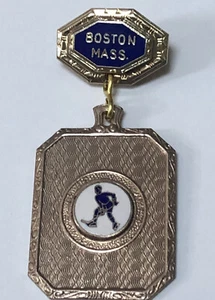 Vintage 1940’s BOSTON Massachusetts HOCKEY Souvenir Lapel Pin - Picture 1 of 2