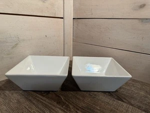 Set Of 2 Pottery Barn GREAT WHITE Square Rimless Bowls 6” - Picture 1 of 4