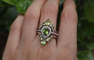 18K Gold Plate 925 Silver Halo Teartop Peridot Round Engagement Ring Set for Her - Picture 1 of 9