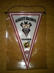 ALBACETE BALOMPIE - ESPAÑA - FÚTBOL - BANDERÍN DE FÚTBOL 37 x 24 cm - Imagen 1 de 1