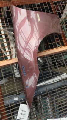 BMW 325I 2006 guardabarros LH Foto 1 de 4