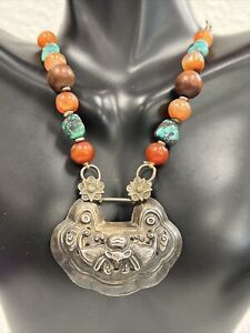 ❤️ Antique Chinese Sterling Silver Longevity Lock Turquoise Carnelian Necklace