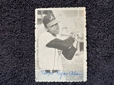 BEAUTIFUL 1969 Topps Deckle Edge #17 Felipe Alou Card, Atlanta Braves, NMMT!